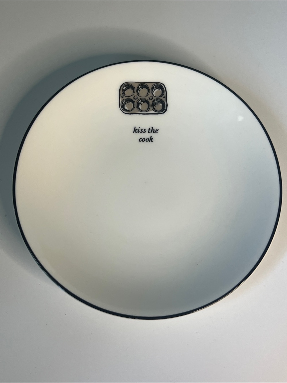 Kate Spade/Lenox plate Kiss the Cook EUC